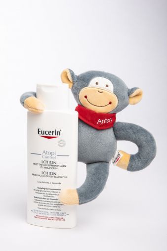 EucerinAtopi-Affe.jpg