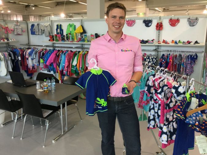 Michael-Neumeister-Playshoes.jpg