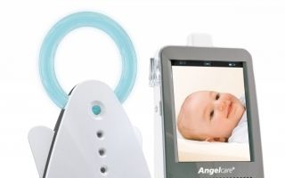 Der AC1120 ist ein 2-in1 Babyphone mit Videoüberwachung, dessen Touchscreen eine einfache und komfortable Bedienung ermöglicht. Foto: Angelcare®