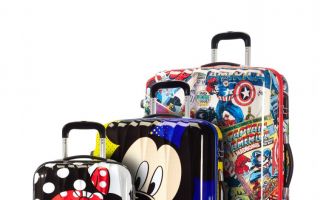 Die Reisetrolleys haben ein zum Design passendes Innenfutter, Packgurte und ein sicheres Gepäckschloss.