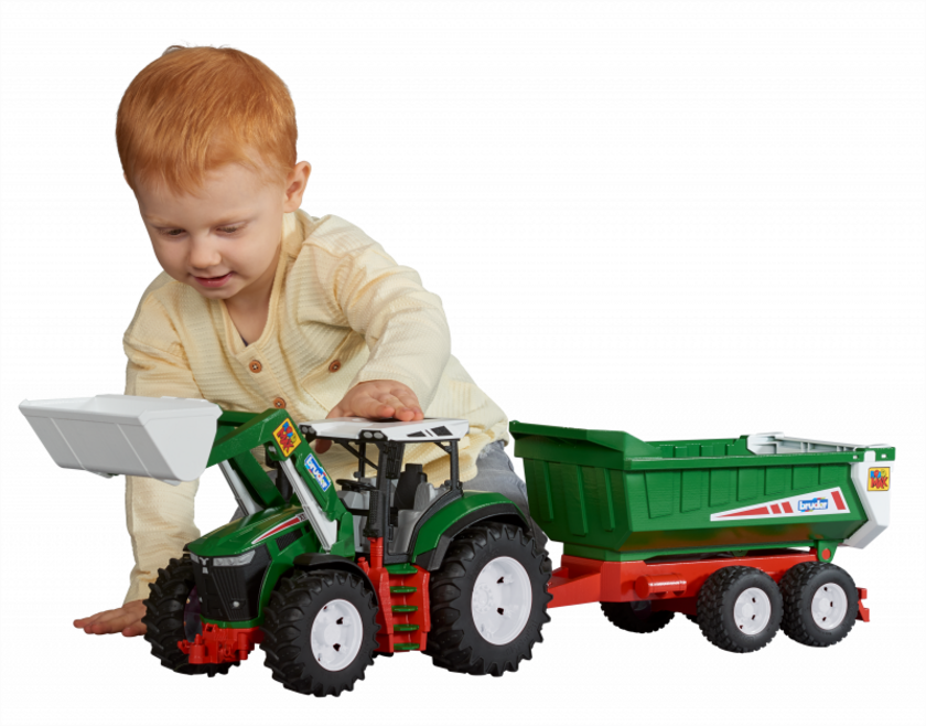 Bruder-Spielwaren-Traktor-mit.png