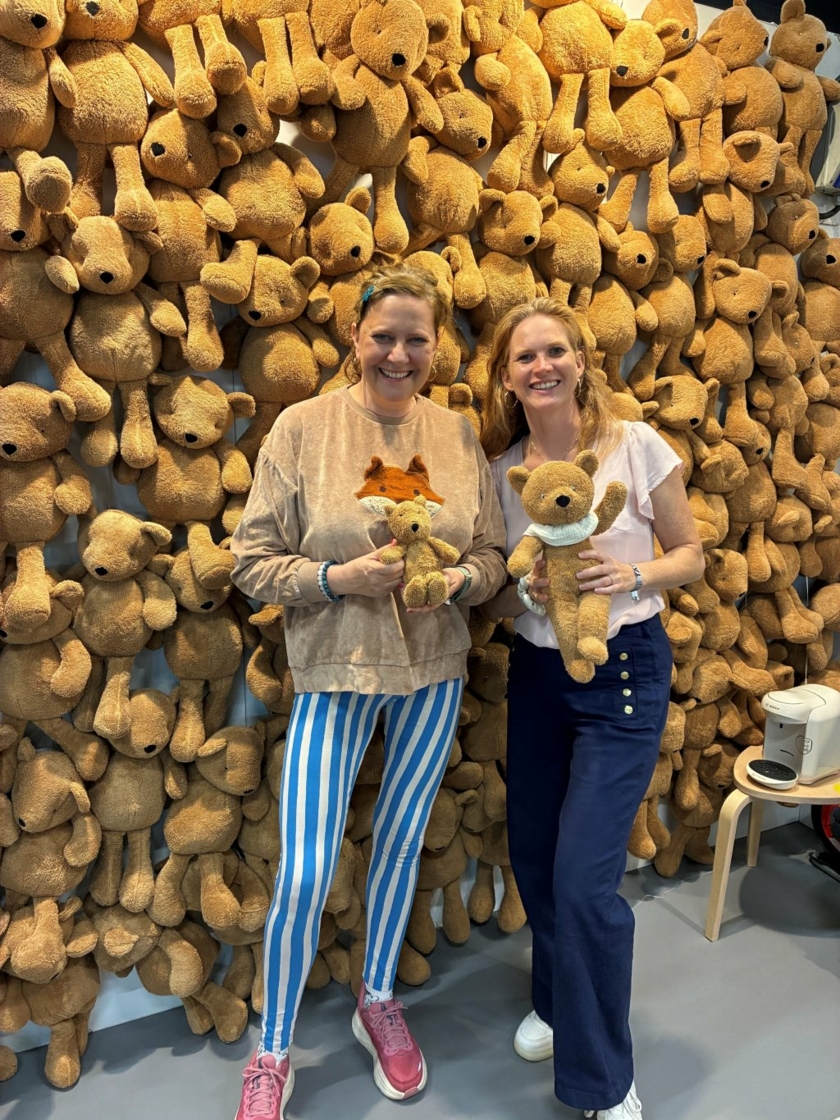 Jaettefint-Kind-und-Jugend-Teddys-Copyright-Meisenbach-GmbH.jpeg