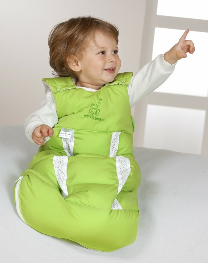 Der BabyNest prima klima Jersey-Schlafsack ist mit einem ClimaBalance-System ausgestattet.