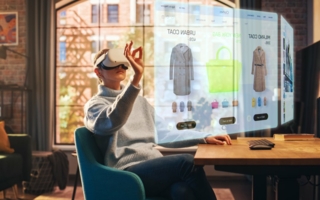 Online-Shopping-mit-VR-Brille.jpeg