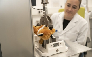 Hohenstein-Spielzeugtest-Copyright-Hohenstein-Laboratories-GmbH---Co--KG-.jpg