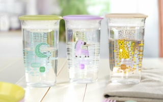 Mam-Easy-to-Drink-Cup-Copyright-MAM.jpg