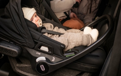 Axkid launcht Babyschale „Axkid Zero“ 