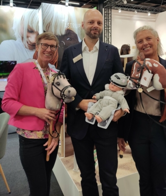 Astrup-Sebastian-und-Elsebeth-Copyright-Meisenbach.png
