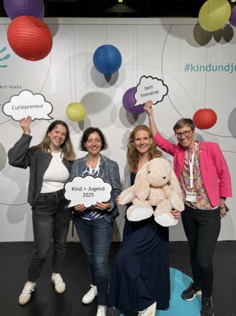Teamfoto-Kind---Jugend-Copyright-Meisenbach.jpeg