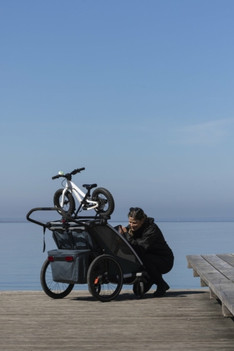 Thule-Chariot-2-Bike-Holder-Copyright-Thule.jpg