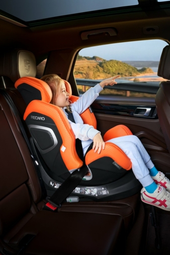 Recaro-Xenon-1.jpg