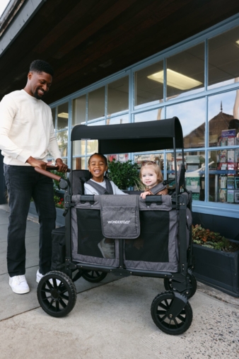 WonderFold-W2-und-W4-Luxe-Pro-Kinderwagen--Copyright-WonderFold-GmbH.jpg