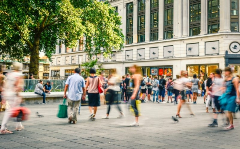 Niedriges Konsumniveau mit Impulsen zum Muttertag