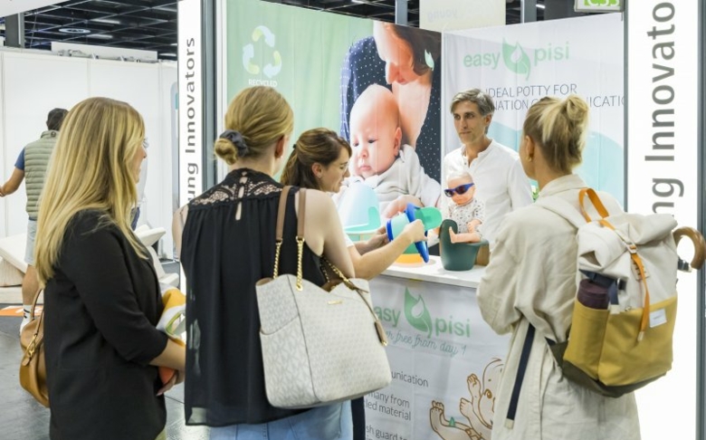 30 junge Unternehmen in der Start-up-Area